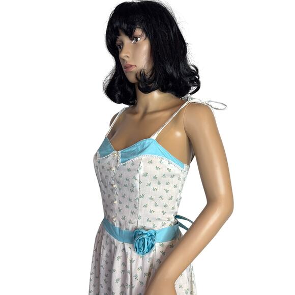Vintage 60's spring meadow dress in white & blue froral circular XS - Picture 2 of 14